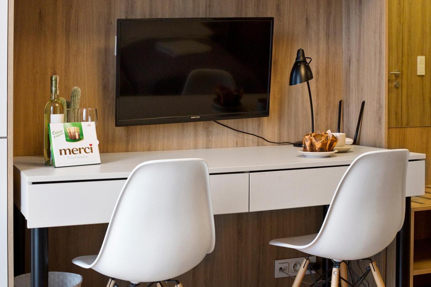 ורשה Wolska Serviced Apartments חדר תמונה